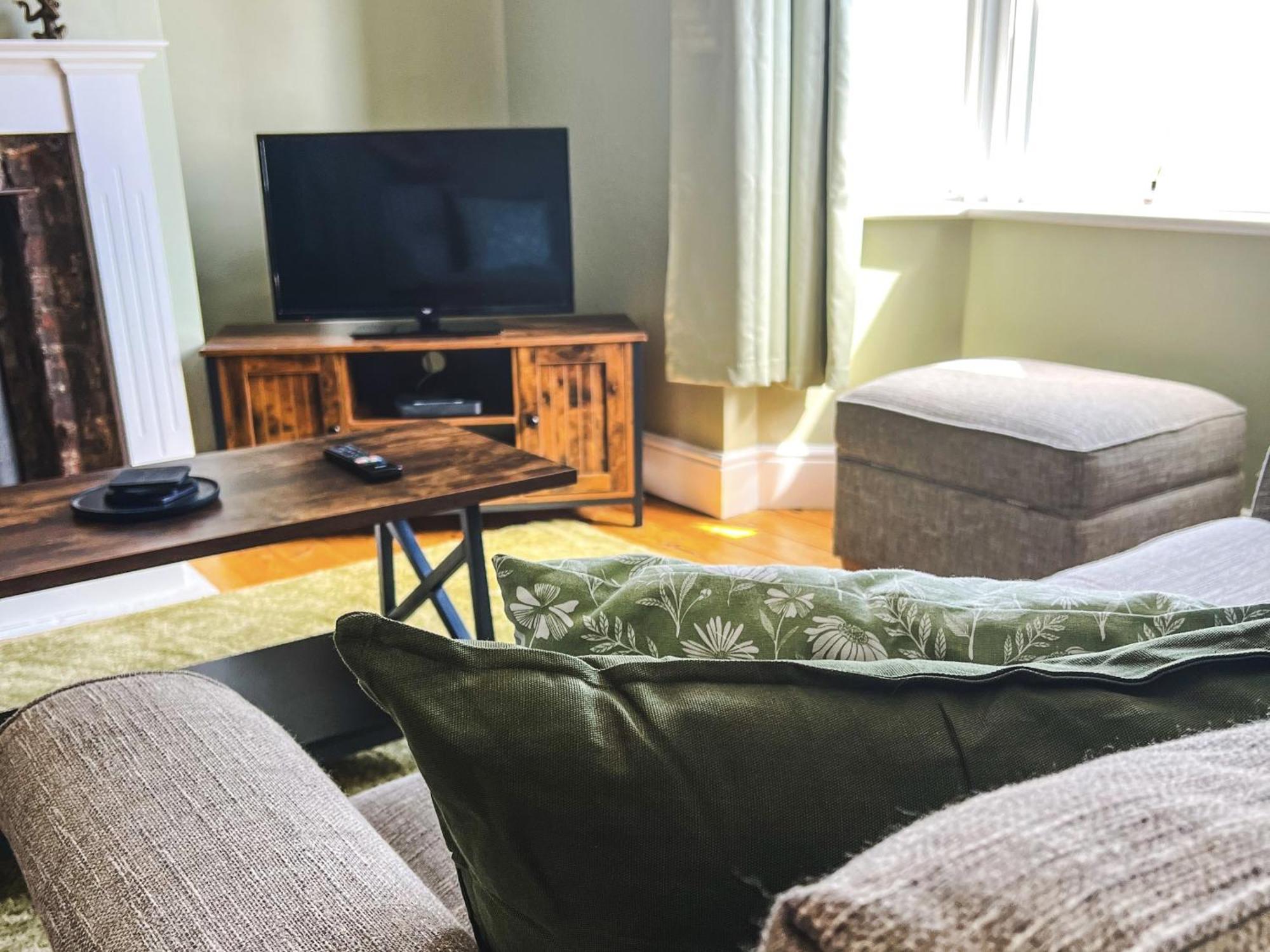 Cecil House - Stylish 2-Bed, Sleeps 5 Guests, Free Parking, Close To Cathedral, Bars & Restaurants Lincoln Zewnętrze zdjęcie
